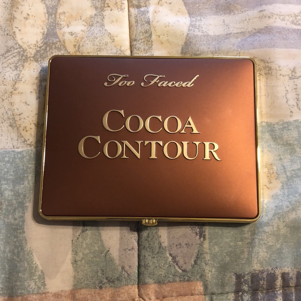 Too faced cocoa contour palette